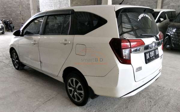 DAIHATSU SIGRA