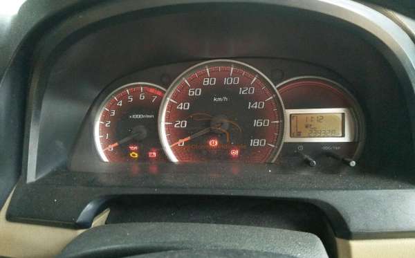 DAIHATSU XENIA