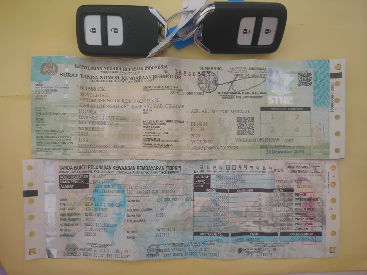 HONDA  BRIO  RS