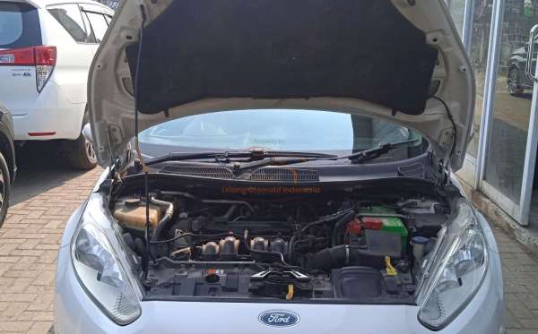 FORD FIESTA 1.5L