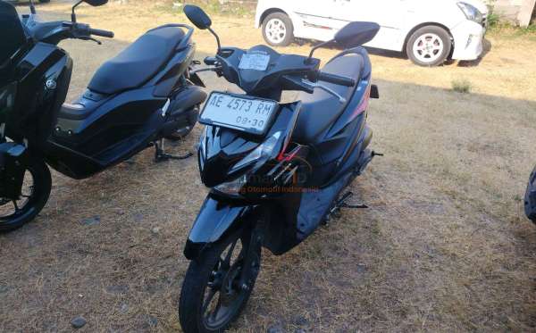 HONDA  BEAT