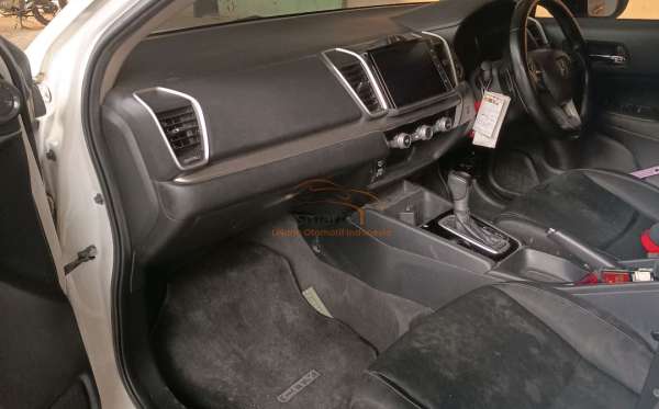 HONDA CITY E 1.5