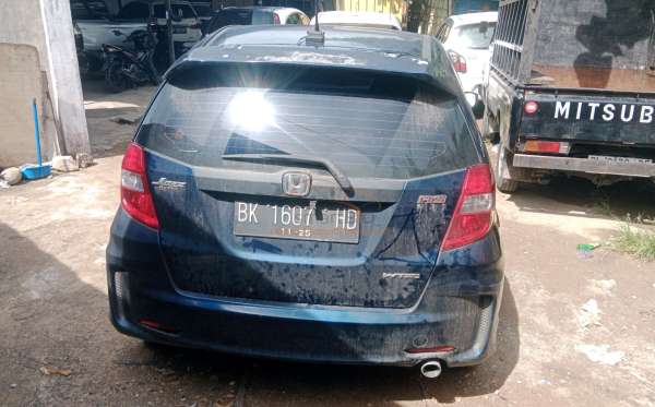 HONDA JAZZ GE8 1.5 E