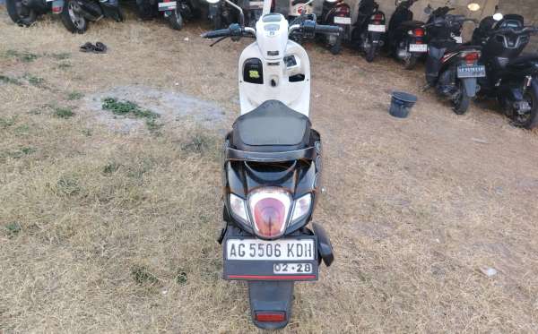 HONDA SCOOPY CW