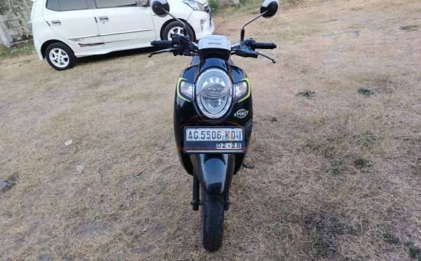 HONDA SCOOPY CW