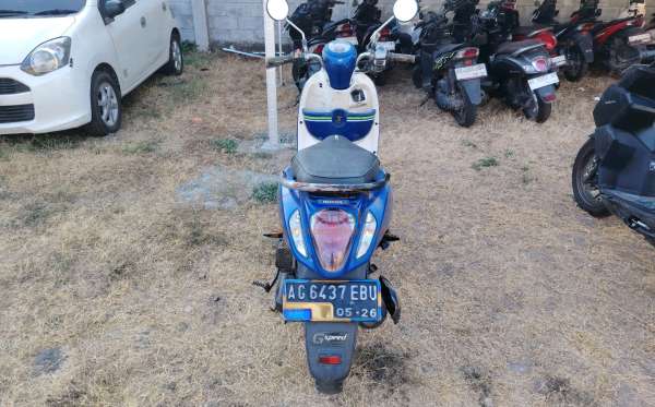 HONDA SCOOPY CW