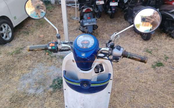 HONDA SCOOPY CW