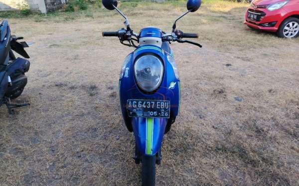 HONDA SCOOPY CW