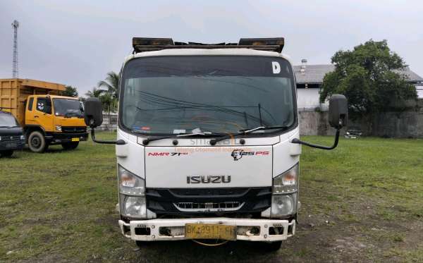 ISUZU NMR 71T HD 6.1