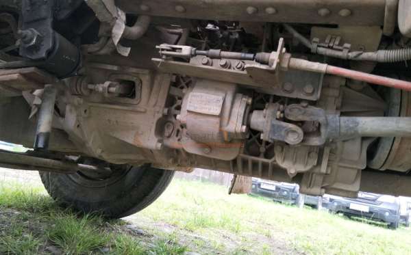 ISUZU NMR 71T HD 6.1