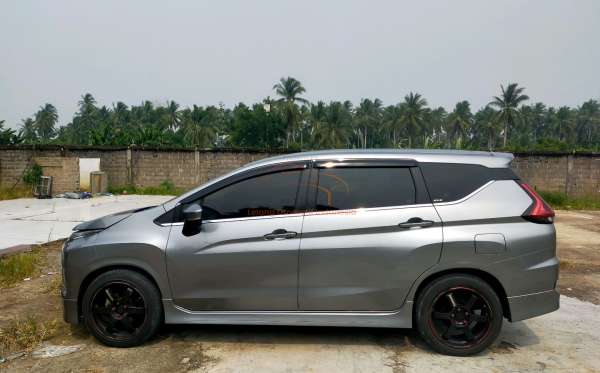 MITSUBISHI XPANDER SPORT
