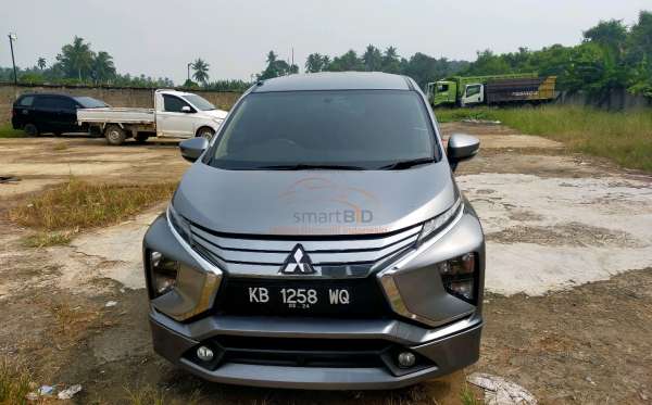 MITSUBISHI XPANDER SPORT