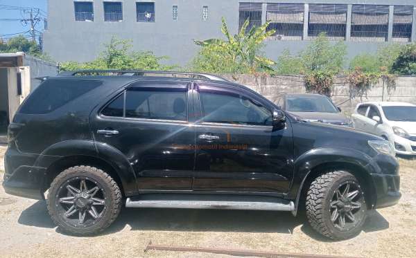 TOYOTA FORTUNER 2.7 G LUX