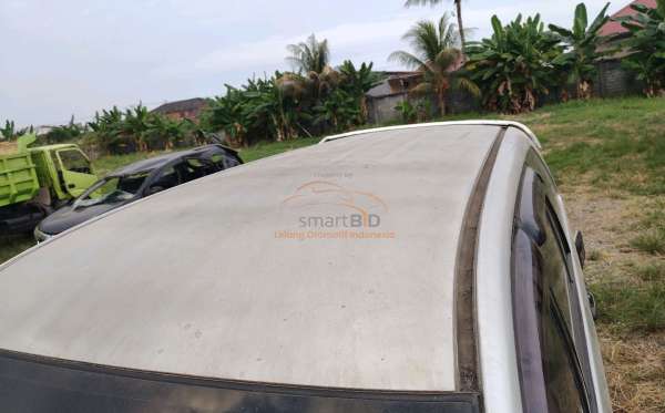 TOYOTA INNOVA