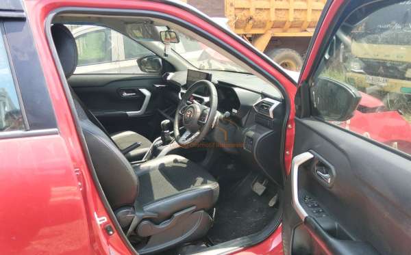 TOYOTA  RAIZE