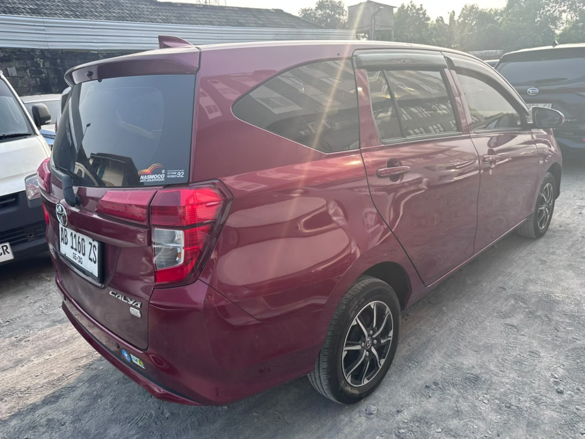 TOYOTA  CALYA  1.2 E M/T