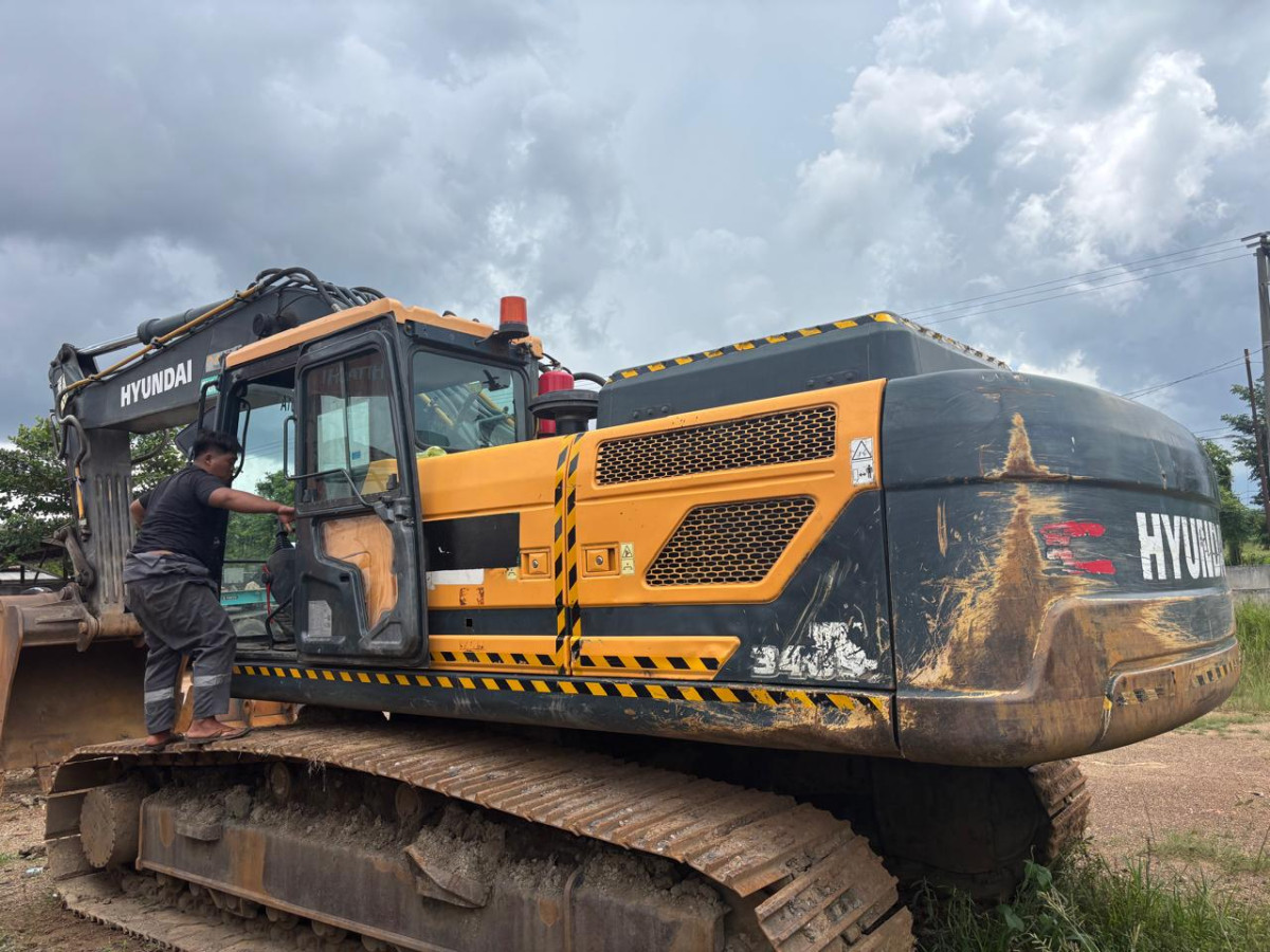 HYUNDAI EXCAVATOR Pilih Type