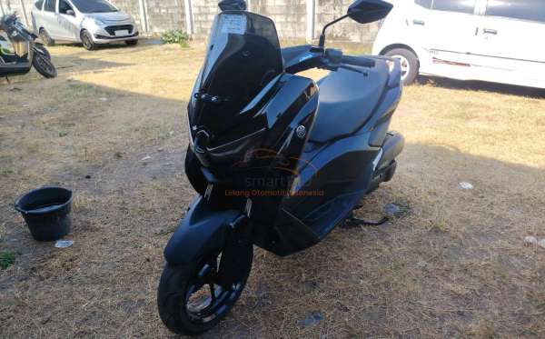 YAMAHA  NMAX