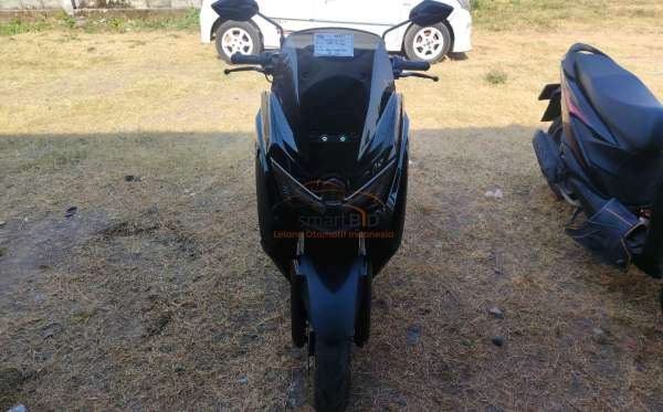YAMAHA  NMAX