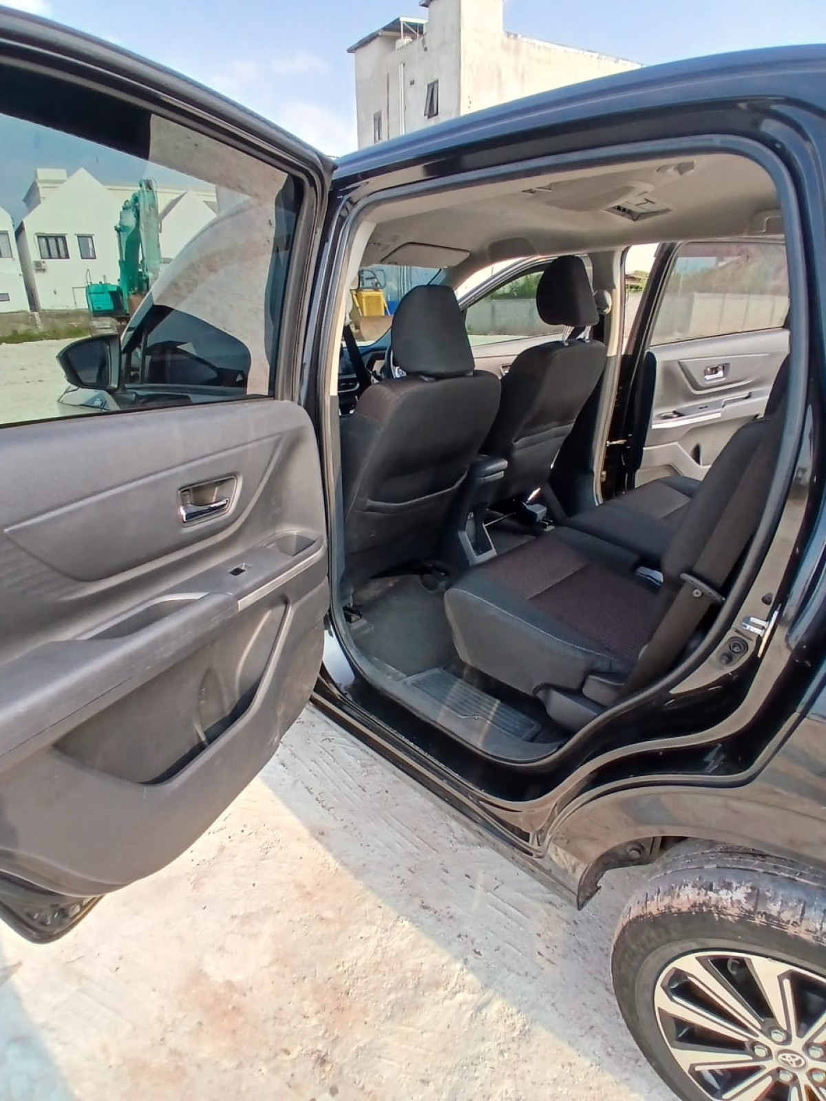 TOYOTA AVANZA  1.5 G