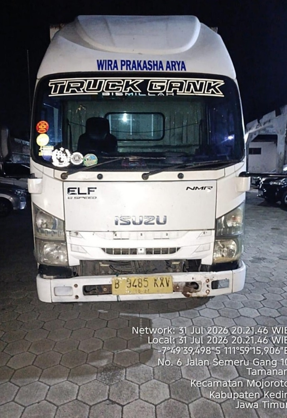 ISUZU NMR 81U