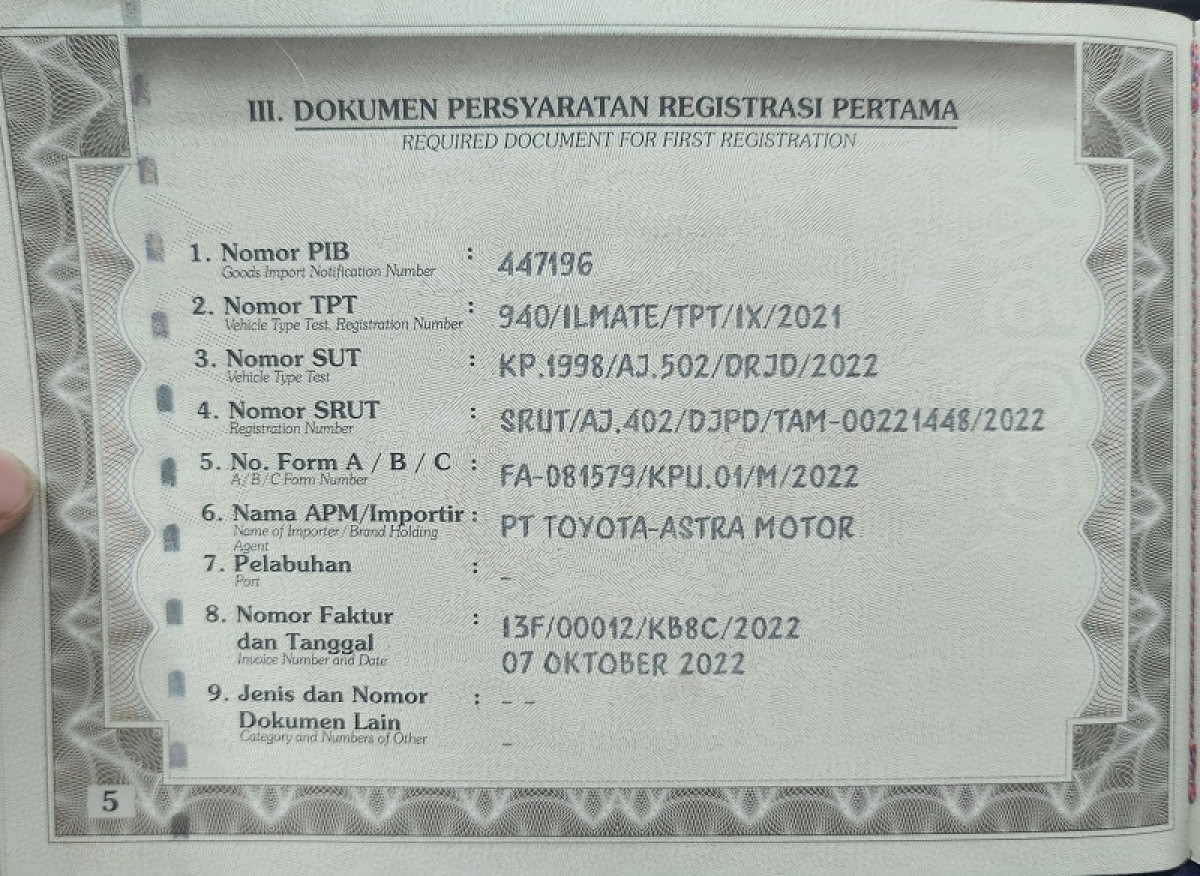TOYOTA HILUX 2.4G DC