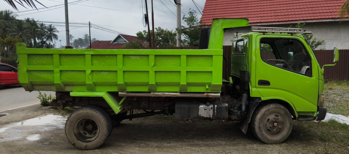 HINO  XZU349R