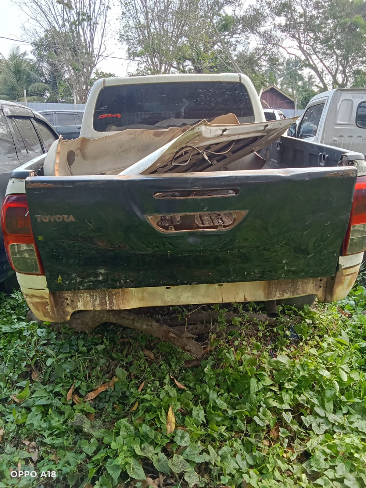 TOYOTA HILUX 2.4G DC