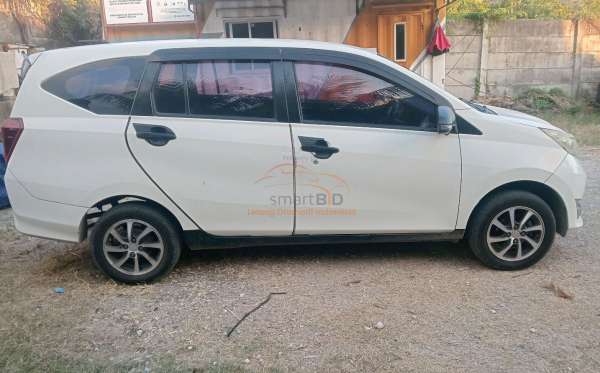 DAIHATSU SIGRA