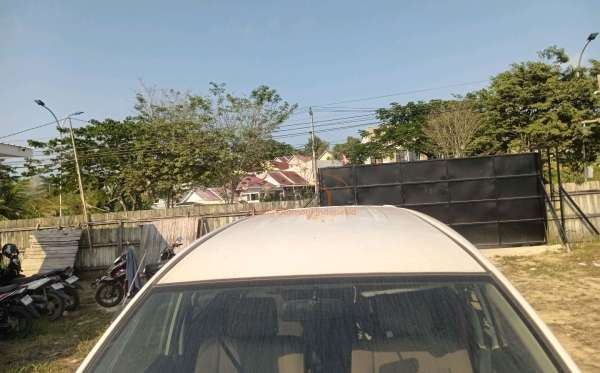DAIHATSU  XENIA  R