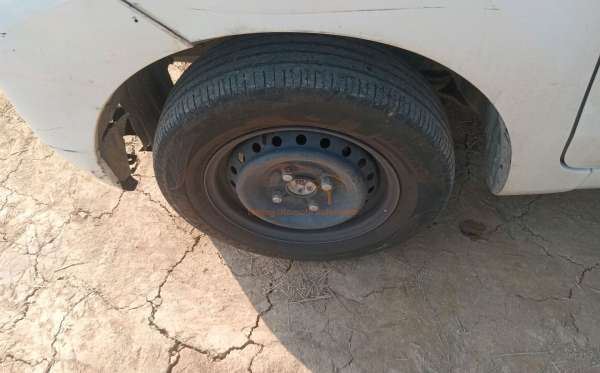 DAIHATSU  XENIA  R