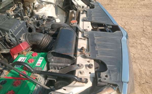 DAIHATSU  XENIA  R