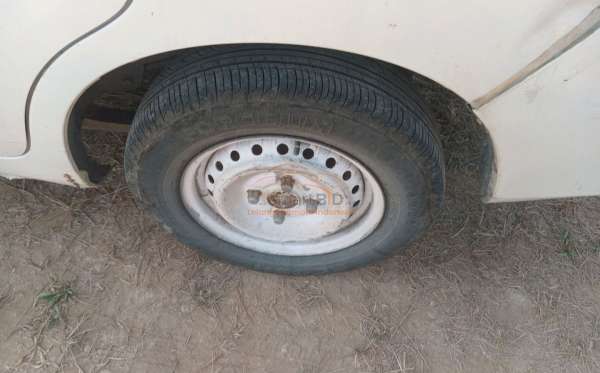 DAIHATSU  XENIA  R