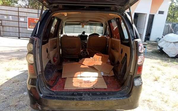 DAIHATSU XENIA