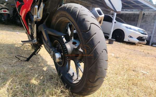 HONDA CBR 150