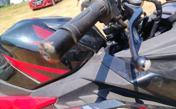 HONDA CBR 150
