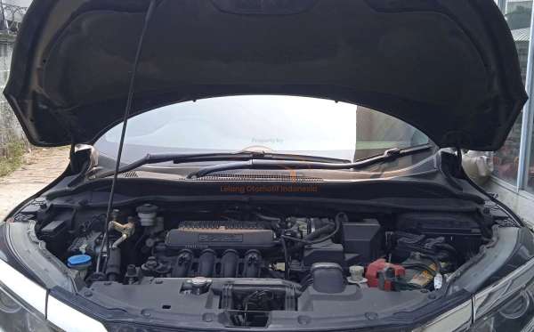 HONDA HRV RU1 1.5 S