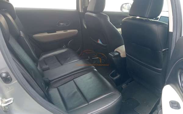 HONDA HRV RU5 1.8 RS