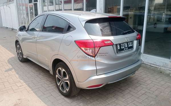 HONDA HRV RU5 1.8 RS