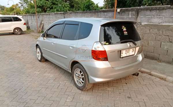 HONDA  JAZZ  GD3 1.5 IDSI AT