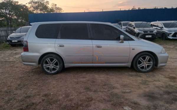 HONDA ODYSSEY 2.3 L