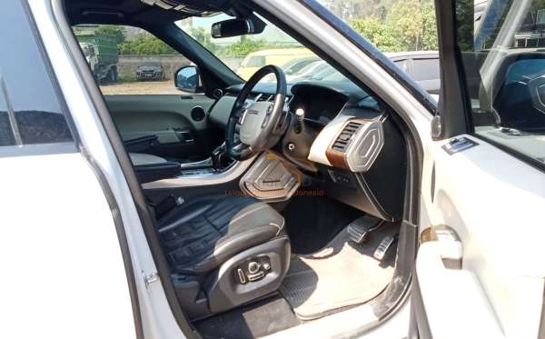LAND ROVER R.R 3.0 AUTOBIOGR