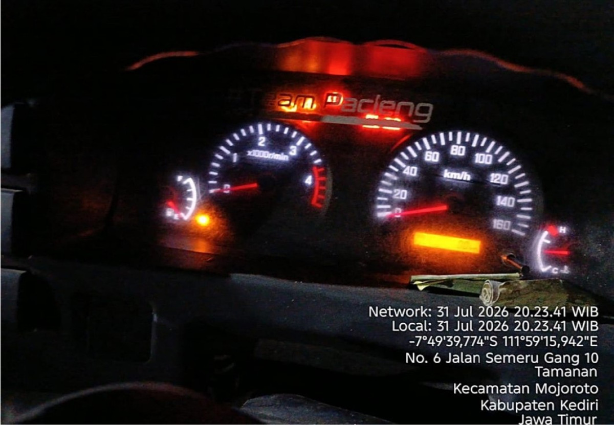 ISUZU NMR 81U