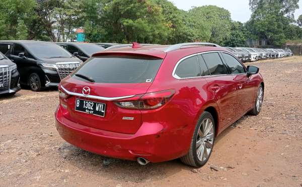 MAZDA MAZDA 6 AT