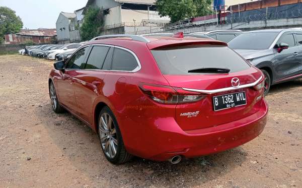 MAZDA MAZDA 6 AT