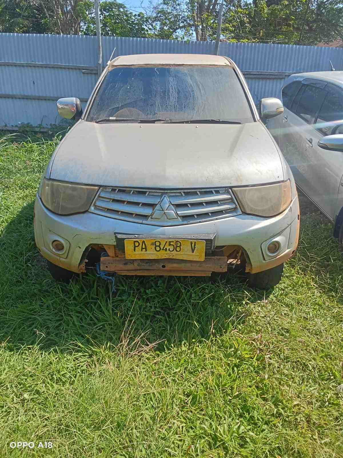 MITSUBISHI  STRADA  TRITON DC GLS