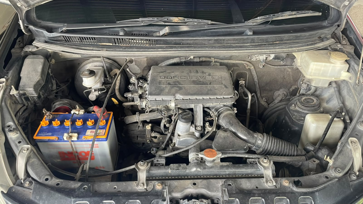 DAIHATSU XENIA