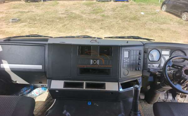 SHACMAN  F3000  8X4