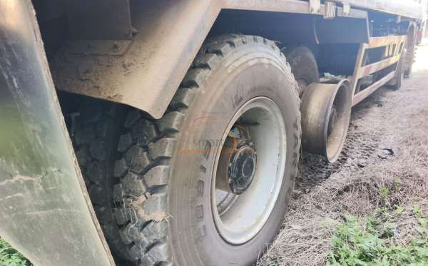 SHACMAN F3000 8X4