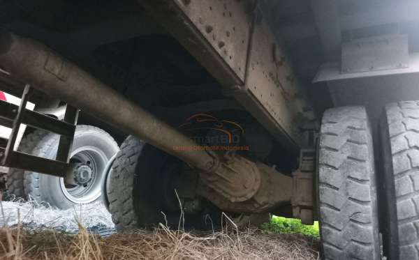 SHACMAN F3000 8X4